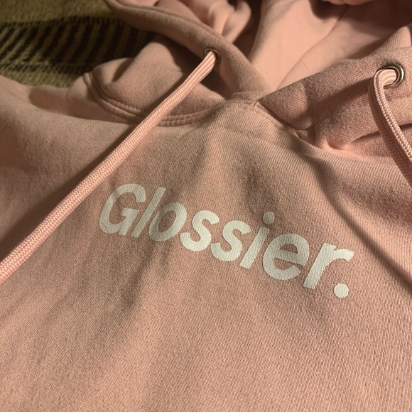 Glossier Tops - Glossier hoodie 💕